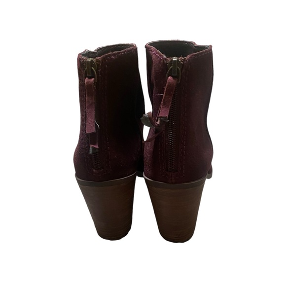 BP Heeled Ankle Boot - Picture 4 of 6